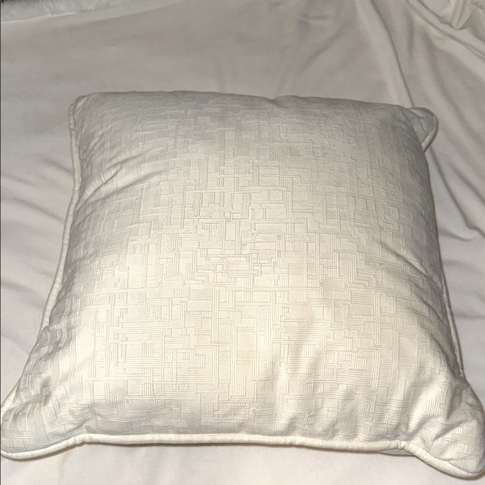 Elegant Cream Throw Pillow 18’x18’‎